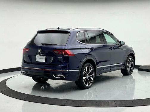 Atlantic Blue Metallic 2024 Volkswagen Tiguan 2.0T SEL R-Line 4MOTION