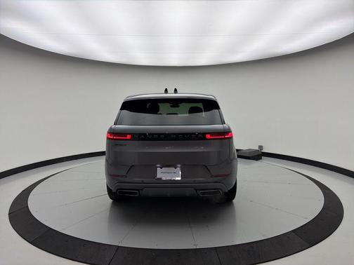 2024 Land Rover Range Rover Sport SE