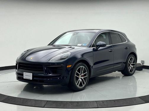 2022 Porsche Macan S