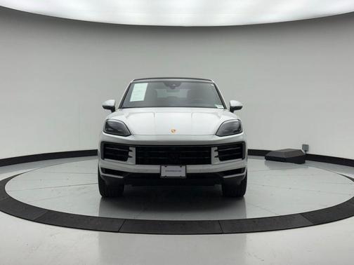 2024 Porsche Cayenne 