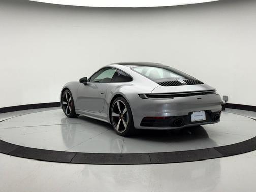 2021 Porsche 911 Carrera S