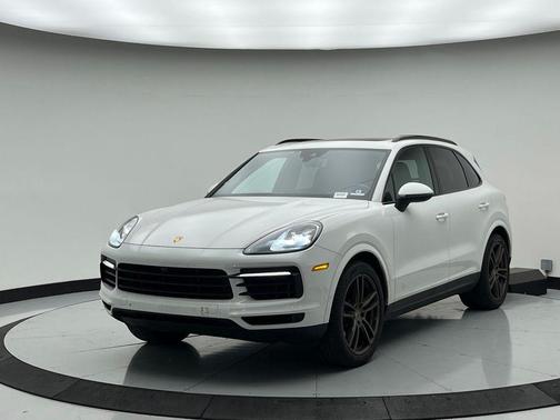 White 2019 Porsche Cayenne S