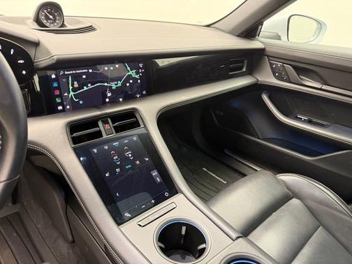 2022 Porsche Taycan 4S