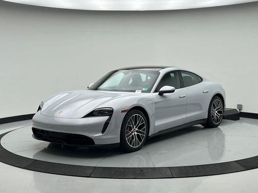 2022 Porsche Taycan 4S