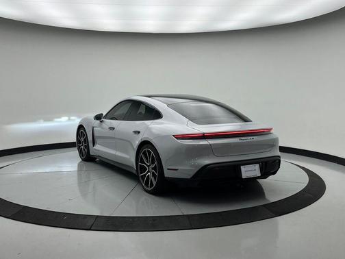 2023 Porsche Taycan 4S