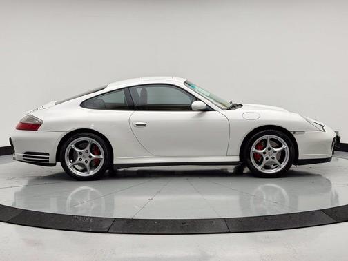 Carrara White 2002 Porsche 911 Carrera
