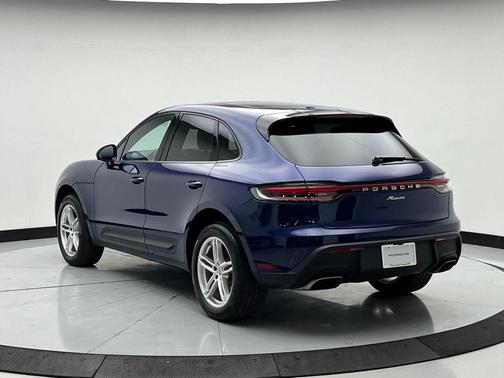 2023 Porsche Macan 