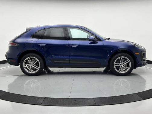 2023 Porsche Macan 