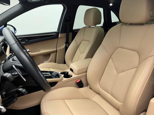 2023 Porsche Macan 