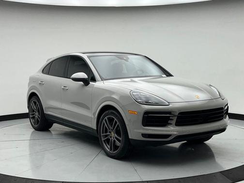 2022 Porsche Cayenne S