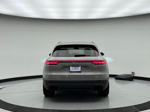 2023 Porsche Cayenne Cayenne