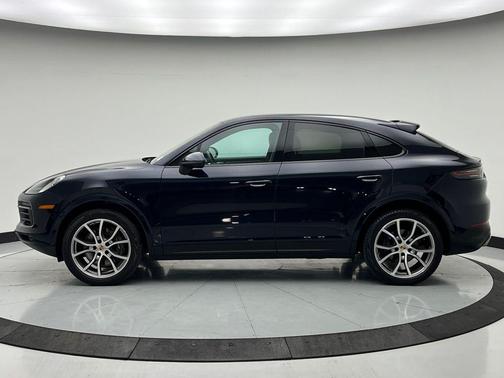 2022 Porsche Cayenne Cayenne