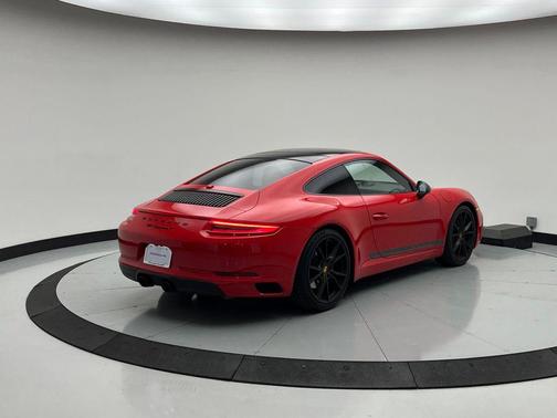 2018 Porsche 911 Carrera T