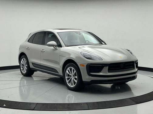 Chalk 2026 Porsche Macan Macan