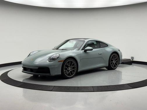 2025 Porsche 911 Carrera