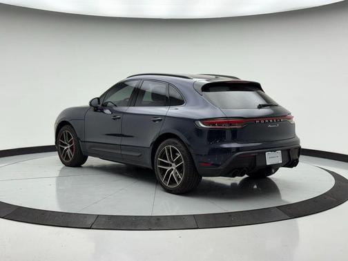 2023 Porsche Macan S