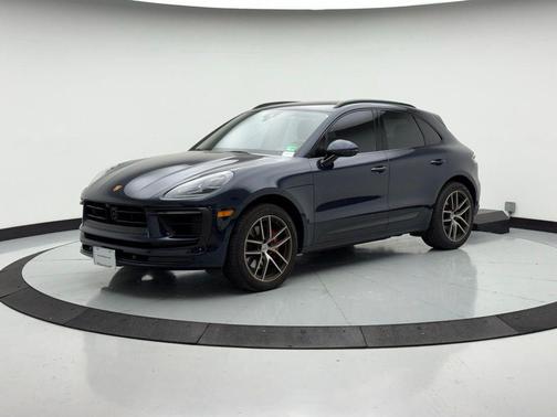 2023 Porsche Macan S