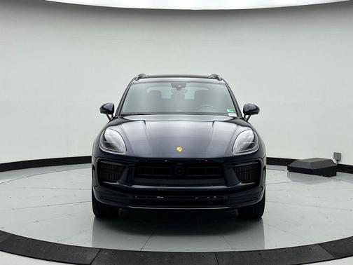 2023 Porsche Macan S