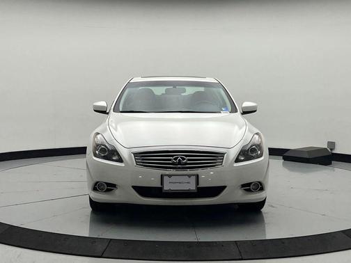 Majestic 2015 INFINITI Q60 S