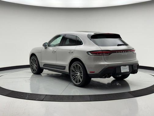 2026 Porsche Macan S