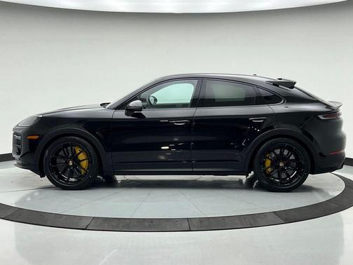2026 Porsche Cayenne Turbo GT