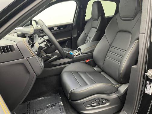 2026 Porsche Cayenne Turbo GT