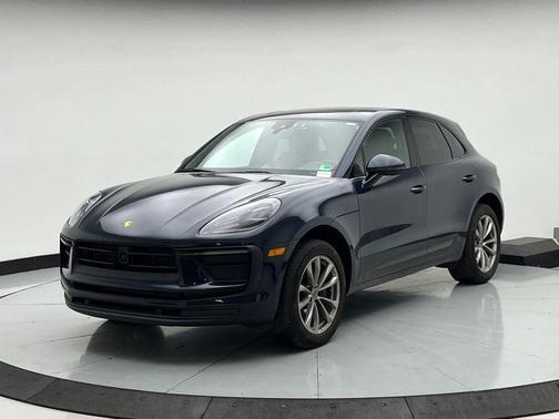 2023 Porsche Macan 
