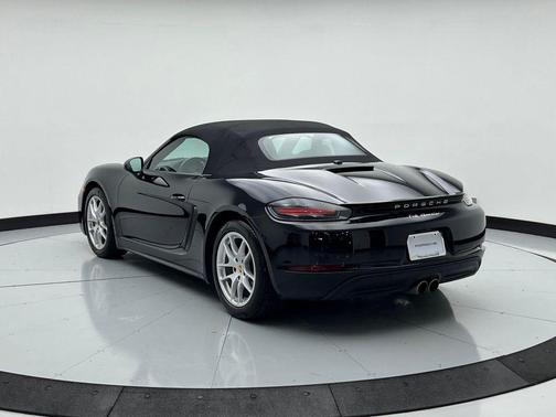 2024 Porsche 718 Boxster 