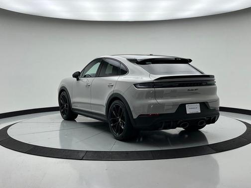 2026 Porsche Cayenne Turbo GT