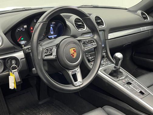 2018 Porsche 718 Boxster 