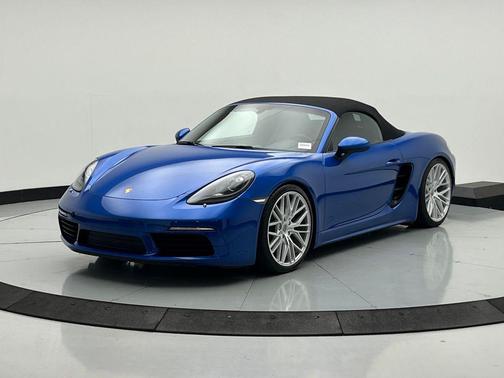 Sapphire Blue Metallic 2018 Porsche 718 Boxster