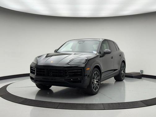Chromite Black Metallic 2026 Porsche Cayenne Cayenne