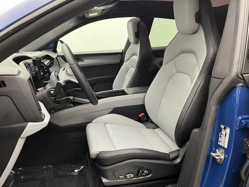 Napali Blue Metallic 2026 Porsche Cayenne S