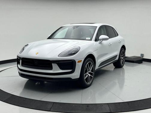 2025 Porsche Macan 