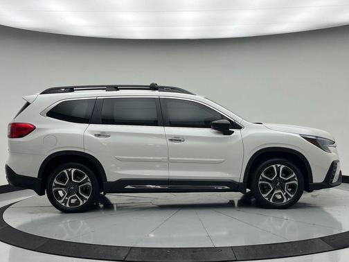 Crystal White Pearl 2024 Subaru Ascent Touring 7-Passenger