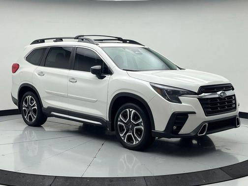 Crystal White Pearl 2024 Subaru Ascent Touring 7-Passenger