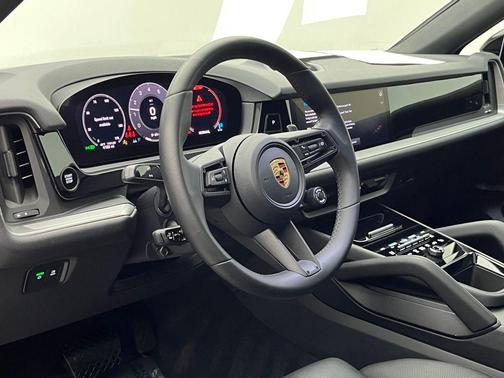 2024 Porsche Cayenne Cayenne