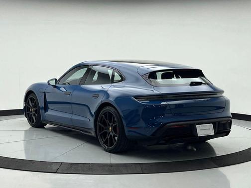 2023 Porsche Taycan GTS