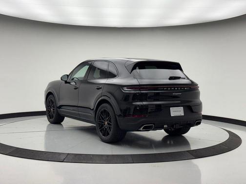 Black Metallic 2026 Porsche Cayenne Cayenne