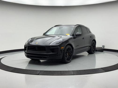Jet Black Metallic 2024 Porsche Macan Macan GTS