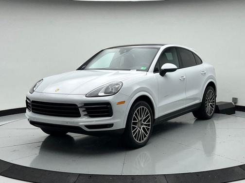 2022 Porsche Cayenne Platinum Edition