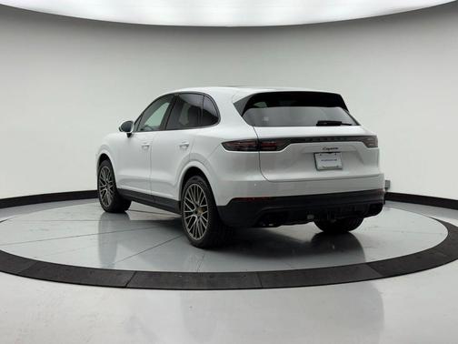 White 2023 Porsche Cayenne Platinum Edition