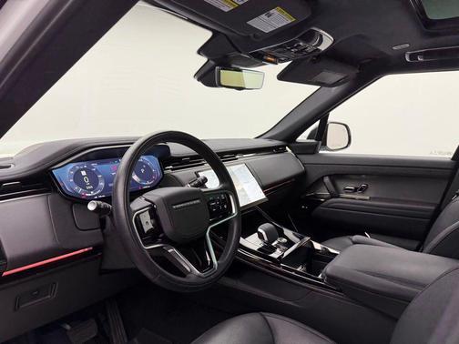 2024 Land Rover Range Rover Sport SE