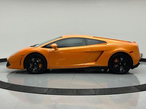Arancio Borealis Pearl Effect 2013 Lamborghini Gallardo LP550-2