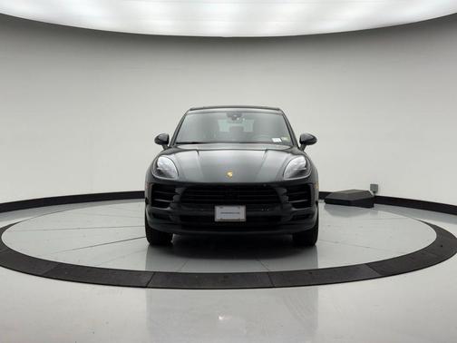 2021 Porsche Macan