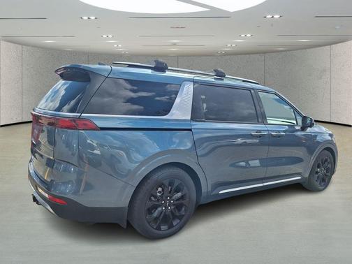 2024 Kia Carnival SX Prestige