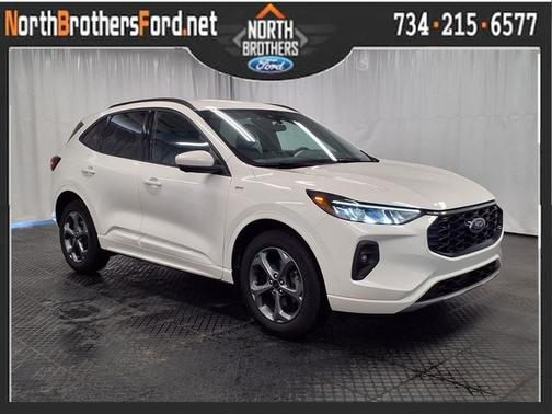 STAR WHITE METALLIC TRI-COA 2023 Ford Escape ST-LINE SELECT