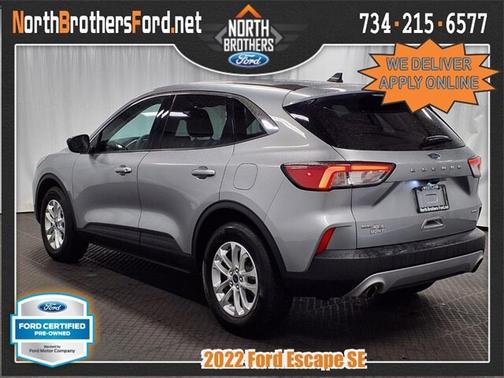 2022 Ford Escape SE
