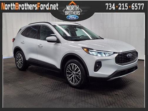 2025 Ford Escape PHEV