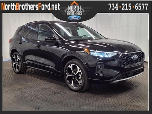 2023 Ford Escape ST-LINE SELECT